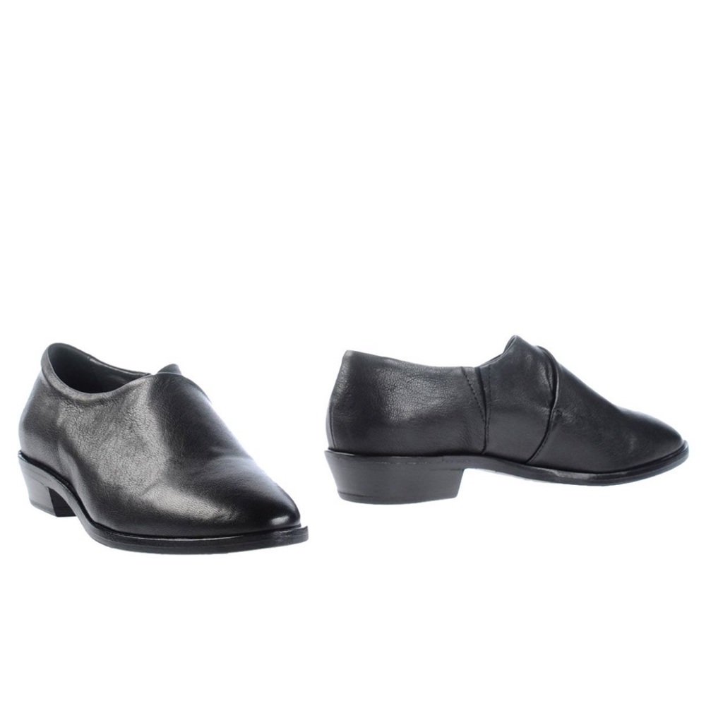 Black Leather Pointed Toe Oxford Ankle Booties